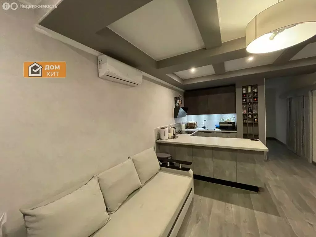 1-комнатная квартира: Ялта, улица Кривошты, 11А (45 м) - Фото 1