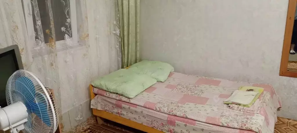 Комната Оренбургская область, Соль-Илецк ул. Александрова, 4/2 - Фото 0