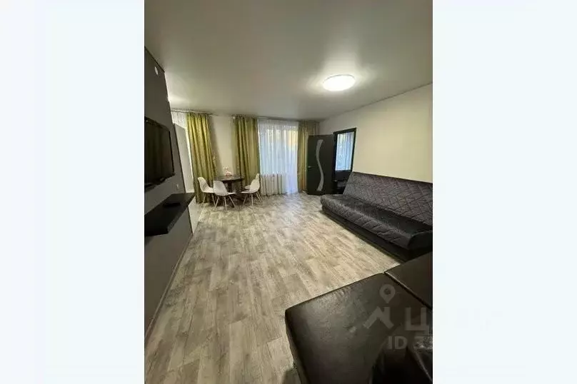 2-к кв. Башкортостан, Уфа ул. Конституции, 1 (45.0 м) - Фото 1