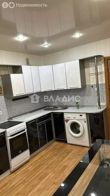 2-комнатная квартира: Благовещенск, Игнатьевское шоссе, 12/4 (60.8 м) - Фото 1