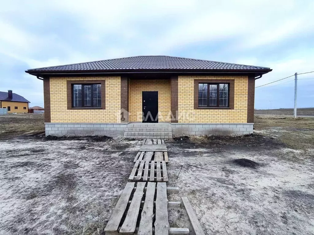 Дом в Белгородская область, Белгородский район, Поселок Разумное ... - Фото 1