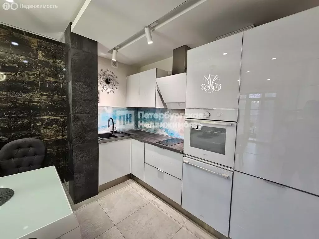 1-комнатная квартира: Санкт-Петербург, Кременчугская улица, 9к1 (59 м) - Фото 2