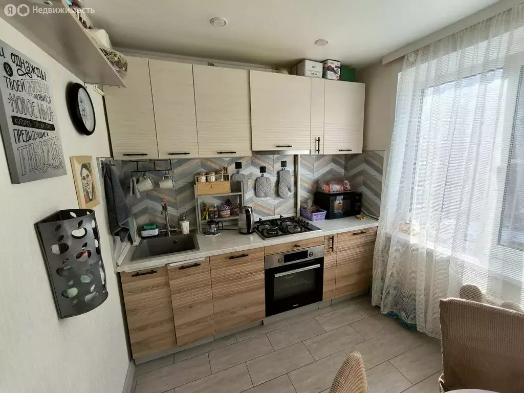 2-комнатная квартира: Тверь, улица Михаила Румянцева, 12к1 (51 м) - Фото 1