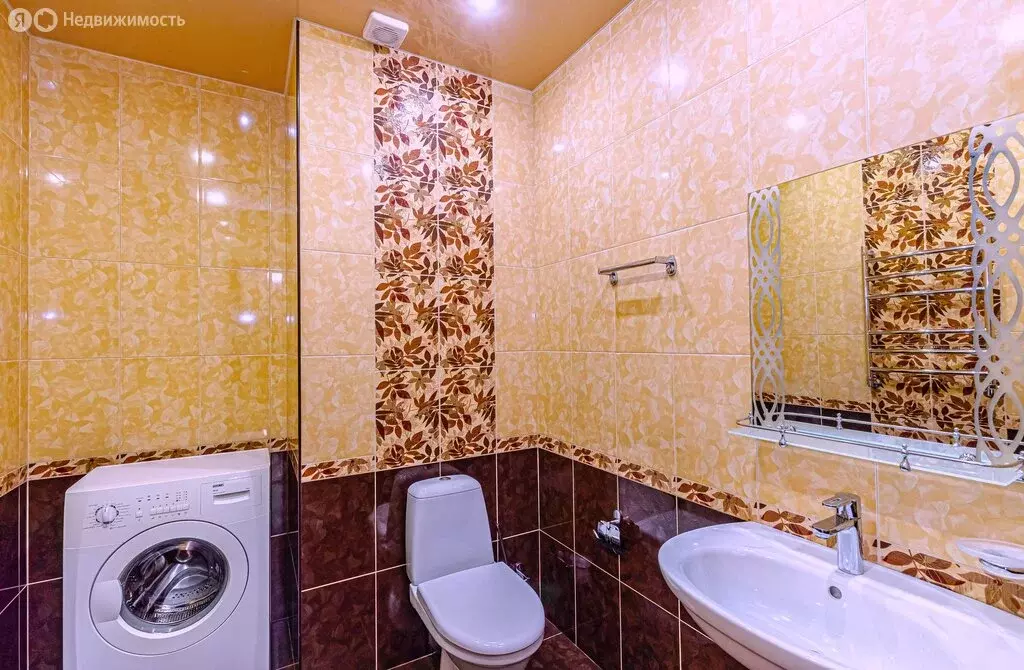 2-комнатная квартира: Сочи, микрорайон Светлана, улица Дмитриевой, 5 ... - Фото 0