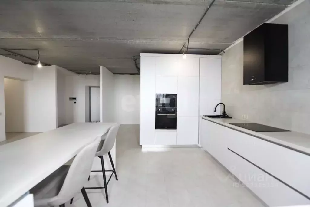 3-к кв. Ульяновская область, Ульяновск ул. Ульяны Громовой, 10А (80.2 ... - Фото 1