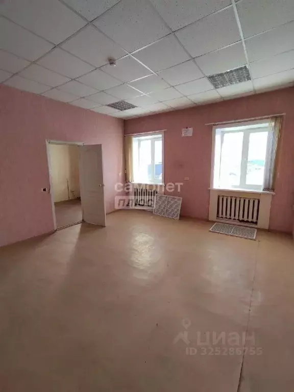 Офис в Сахалинская область, Южно-Сахалинск просп. Мира, 1Ж (25 м) - Фото 1