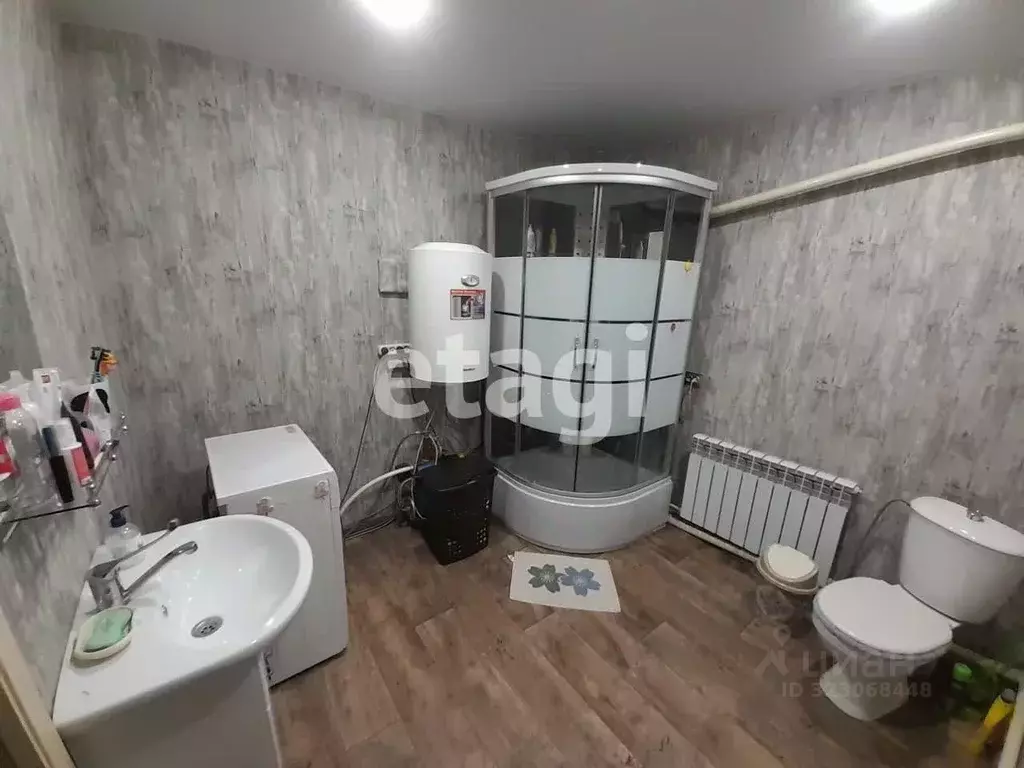 Дом в Красноярский край, Емельяново пгт ул. 300 лет Емельяново, 21 ... - Фото 1