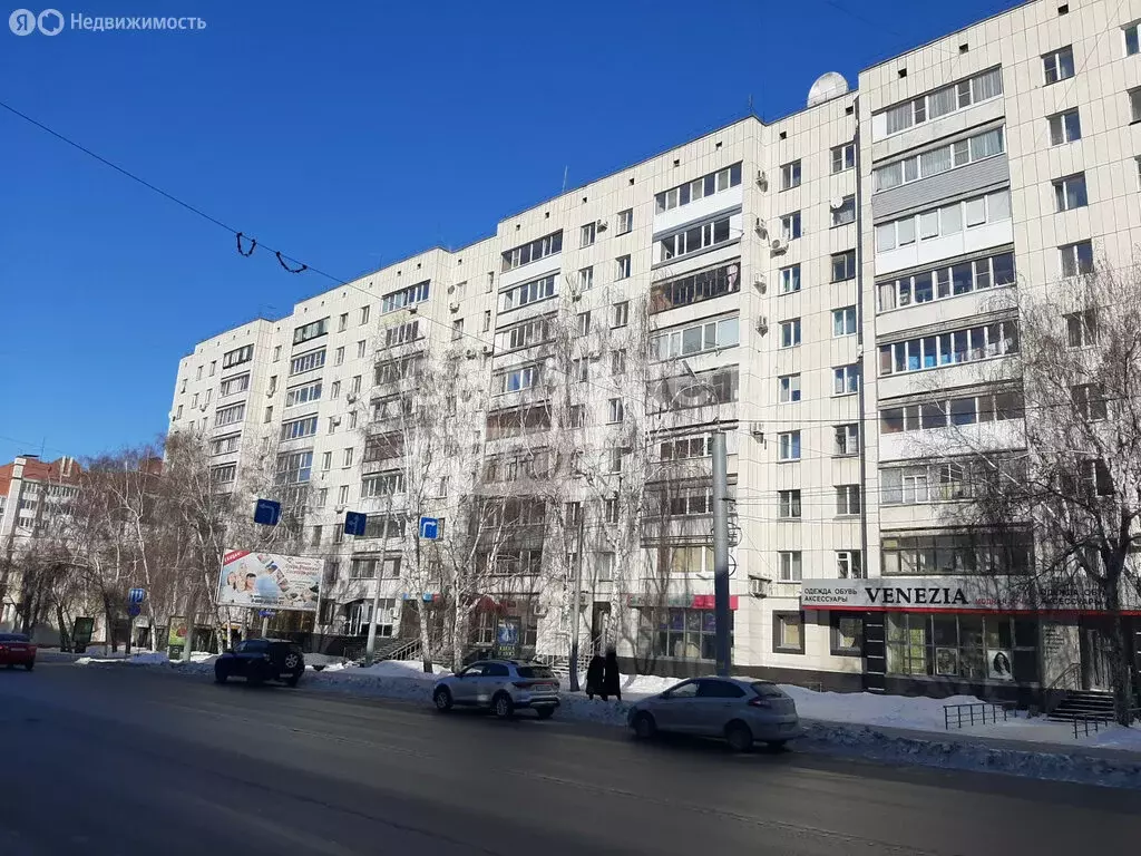 3-комнатная квартира: Курган, улица Красина, 56 (63.7 м) - Фото 1