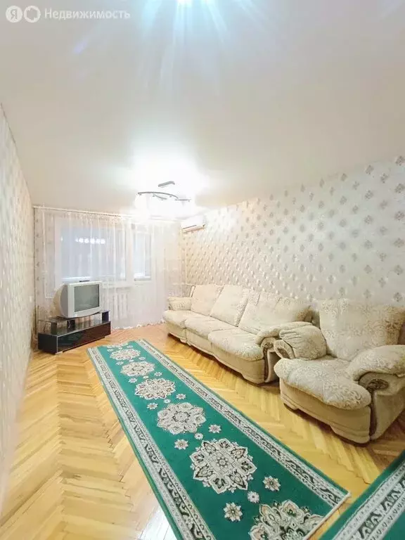 3-комнатная квартира: Янаул, Юбилейная улица, 8 (68 м) - Фото 2