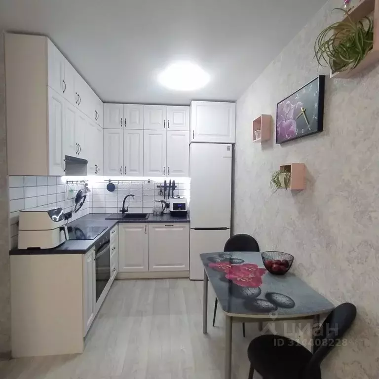 2-к кв. Карелия, Петрозаводск бул. Интернационалистов, 8 (37.3 м) - Фото 1