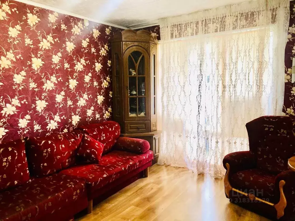 2-к кв. Крым, Симферополь ул. Железнодорожная, 3 (47.0 м) - Фото 0