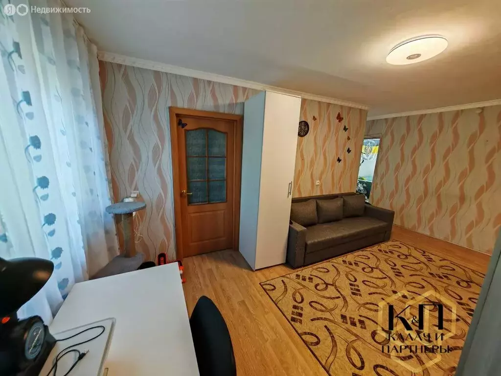 3-комнатная квартира: Полевской, Коммунистическая улица, 29 (56 м) - Фото 0