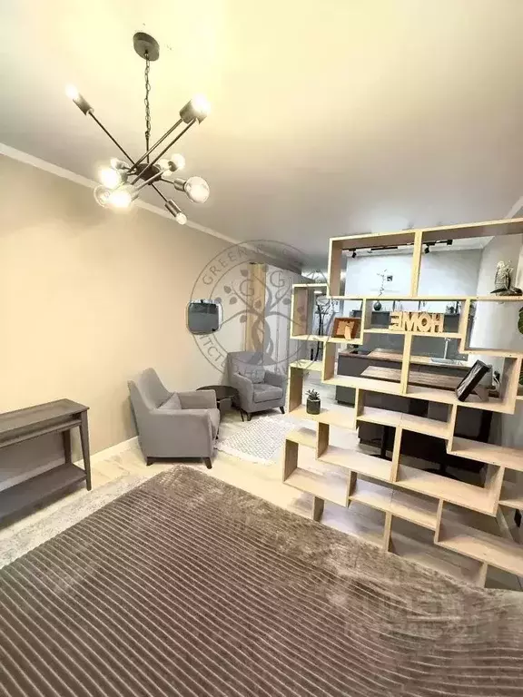 Студия Свердловская область, Екатеринбург ул. Ткачей, 13 (30.7 м) - Фото 1