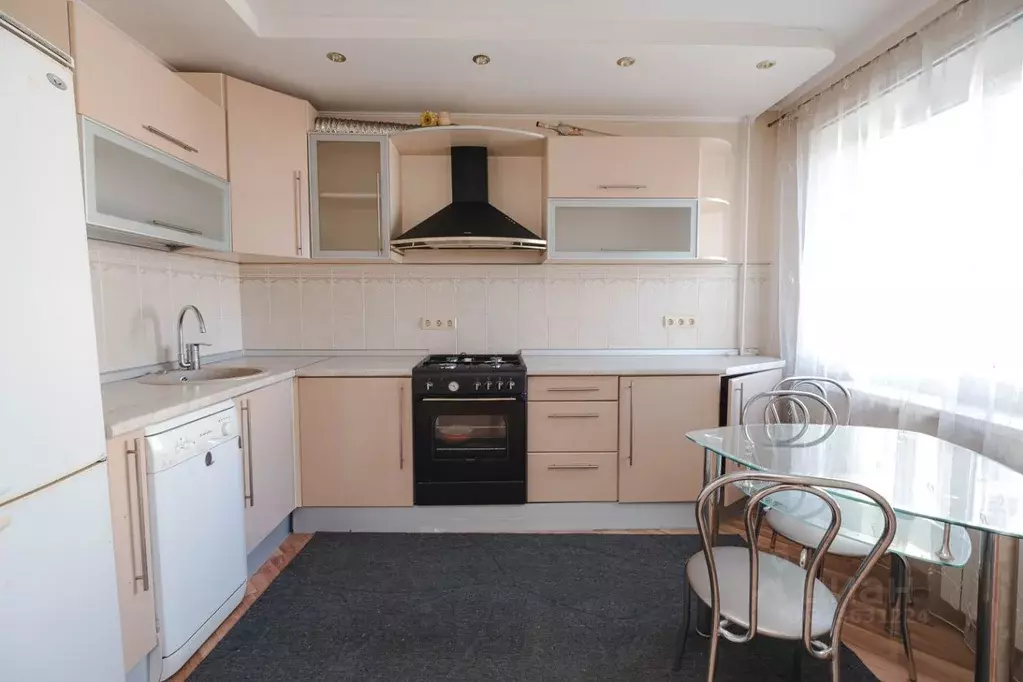 3-к кв. Хабаровский край, Хабаровск пер. Дзержинского, 22 (69.9 м) - Фото 1