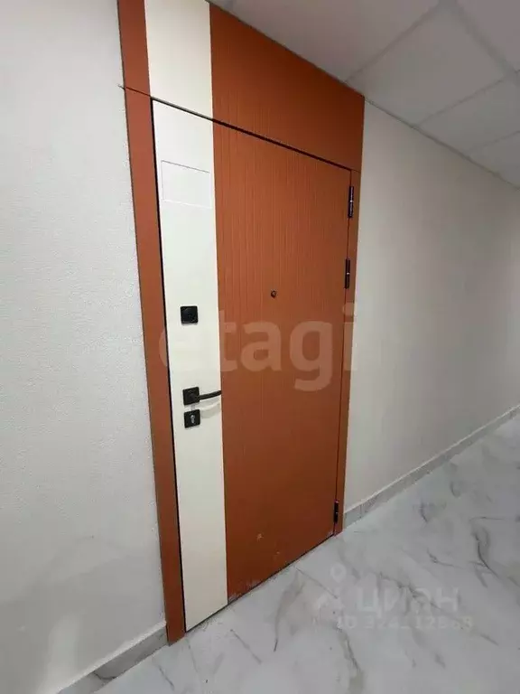 2-к кв. Саратовская область, Энгельс Новобазарная ул., 4 (57.4 м) - Фото 0