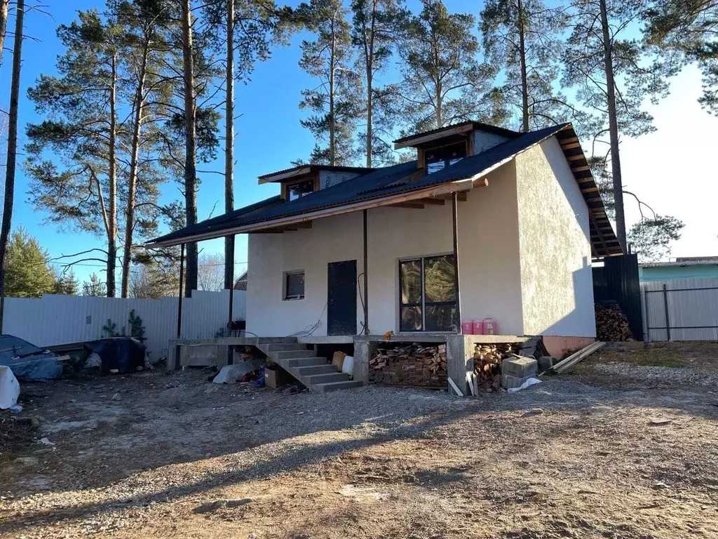 Дом в Свердловская область, Верхняя Пышма городской округ, пос. ... - Фото 1