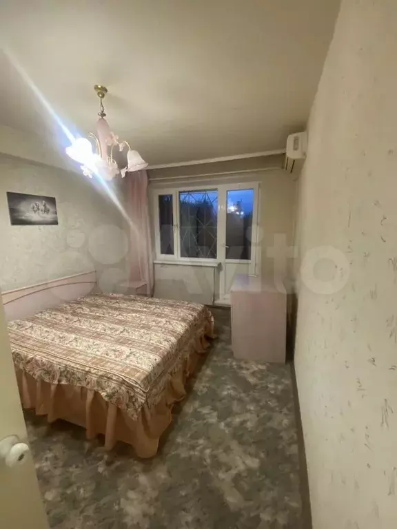 Комната 18 м в 3-к., 9/9 эт. - Фото 0