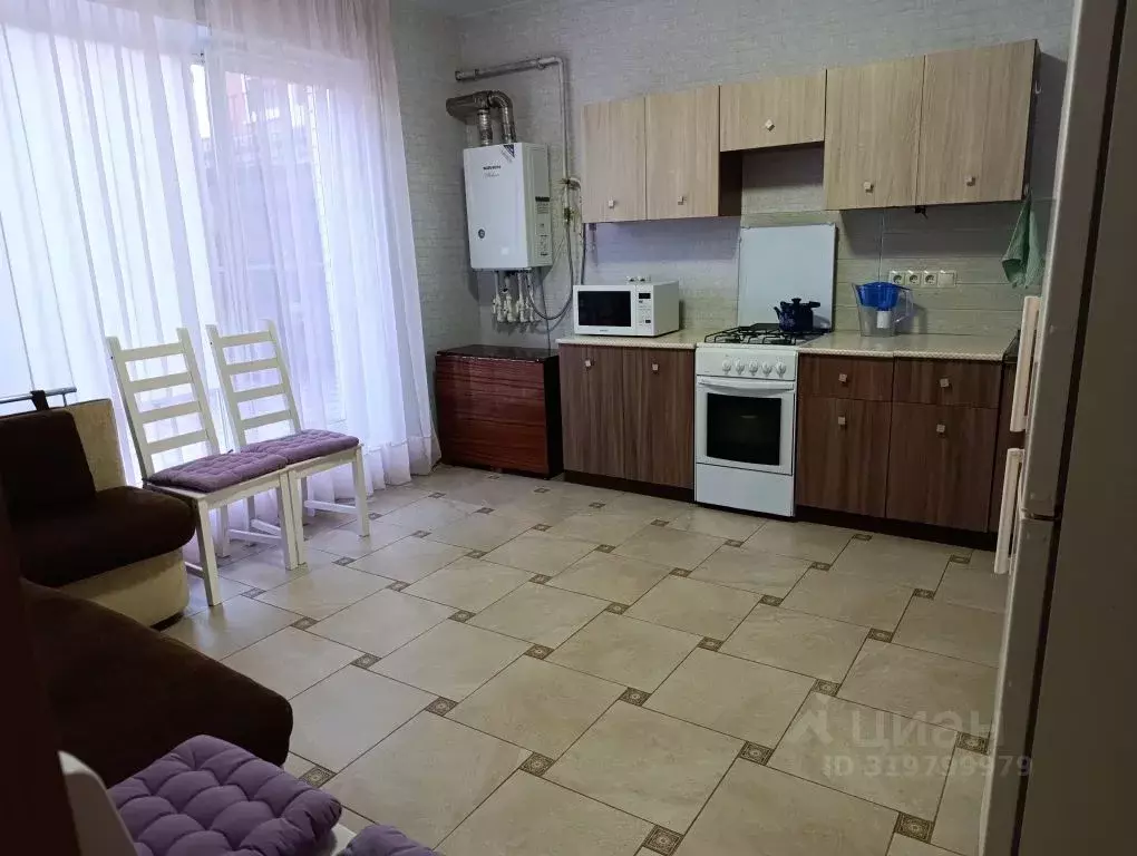 Комната Краснодарский край, Ейск ул. Кухаренко, 11 - Фото 1
