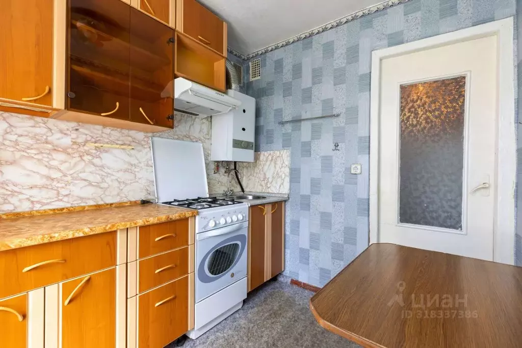 1-к кв. Санкт-Петербург пос. Стрельна, ул. Гоголя, 9 (30.6 м) - Фото 1