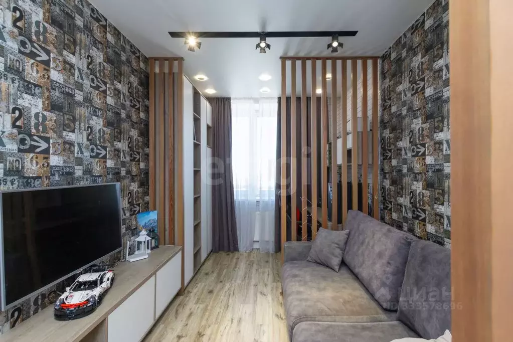 4-к кв. Тюменская область, Тюмень ул. Тимофея Чаркова, 81к1 (115.3 м) - Фото 1