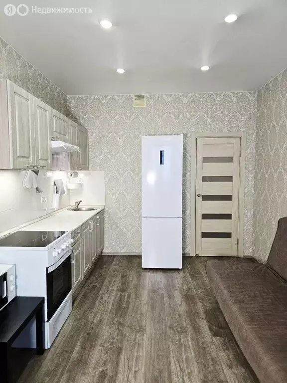 1-комнатная квартира: Мурино, Охтинская аллея, 12 (49 м) - Фото 2