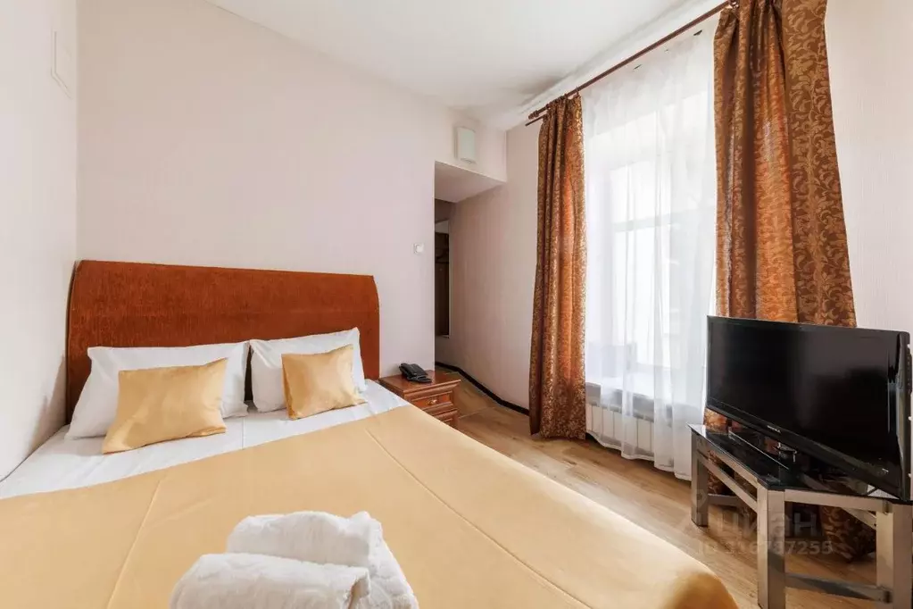 Комната Санкт-Петербург Гороховая ул., 5 (19.0 м) - Фото 0