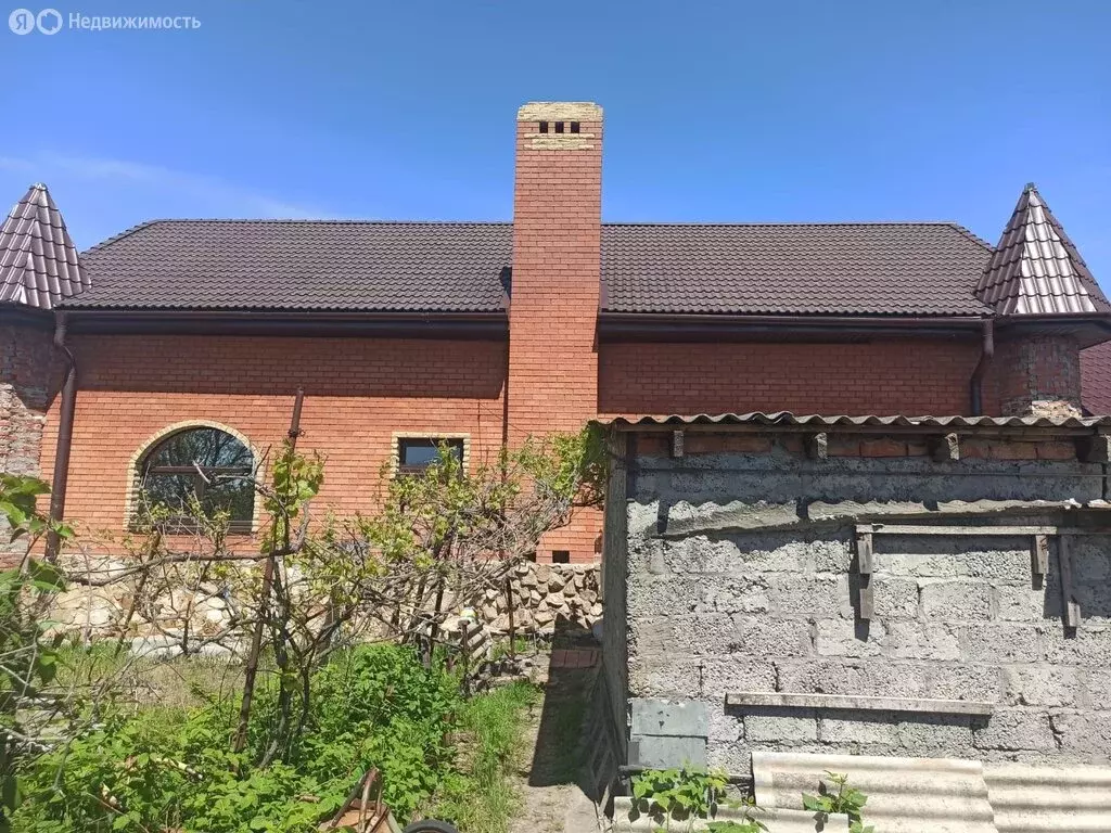Дом в Комсомолец, Школьная улица (300 м) - Фото 1