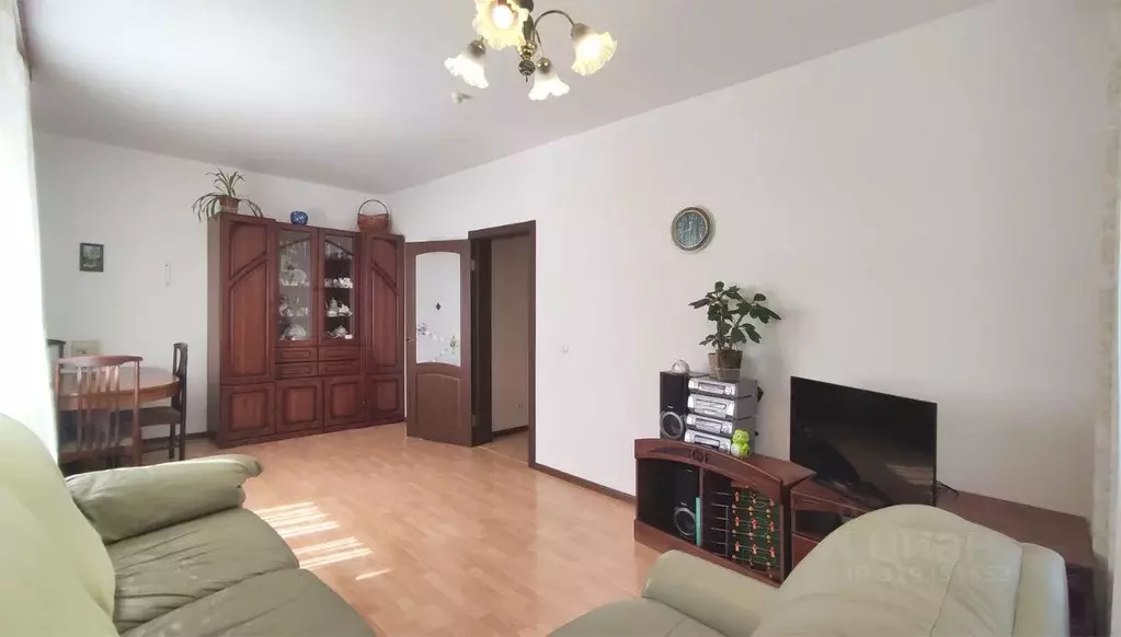 2-к кв. Свердловская область, Екатеринбург ул. Евгения Савкова, 15 ... - Фото 0