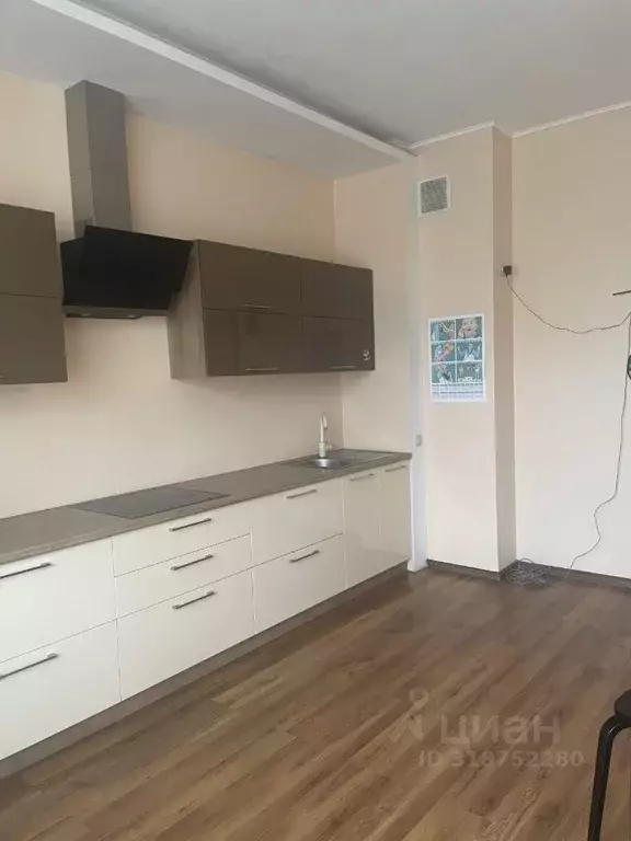 3-к кв. Свердловская область, Екатеринбург ул. Шейнкмана, 111 (101.3 ... - Фото 1