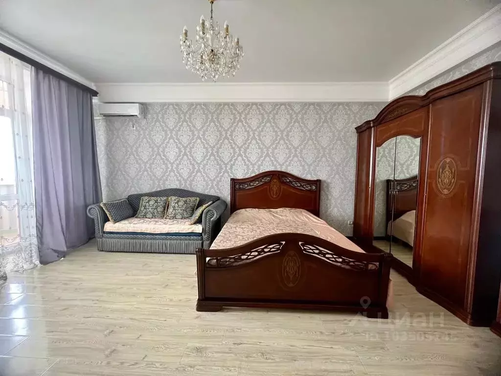 1-к кв. Дагестан, Каспийск ул. Хизроева, 3 (50.0 м) - Фото 1