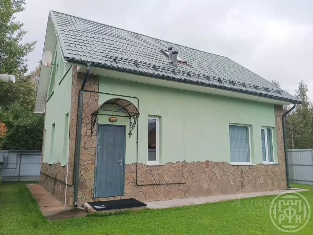 Дом в Санкт-Петербург, Санкт-Петербург, Зеленогорск ул. Героев, 9 (134 ... - Фото 0