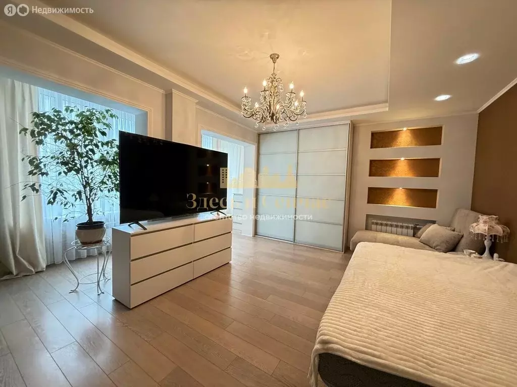3-комнатная квартира: Казань, улица Четаева, 34А (81.2 м) - Фото 1