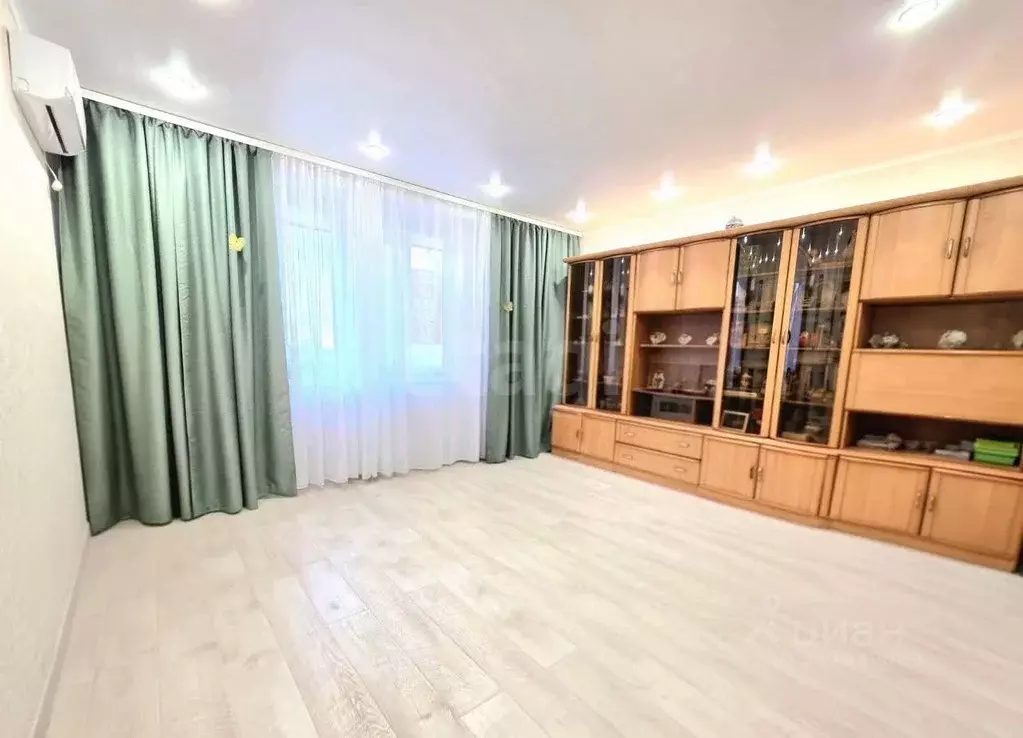 2-к кв. Краснодарский край, Анапа ул. Ленина, 180к8 (58.2 м) - Фото 2