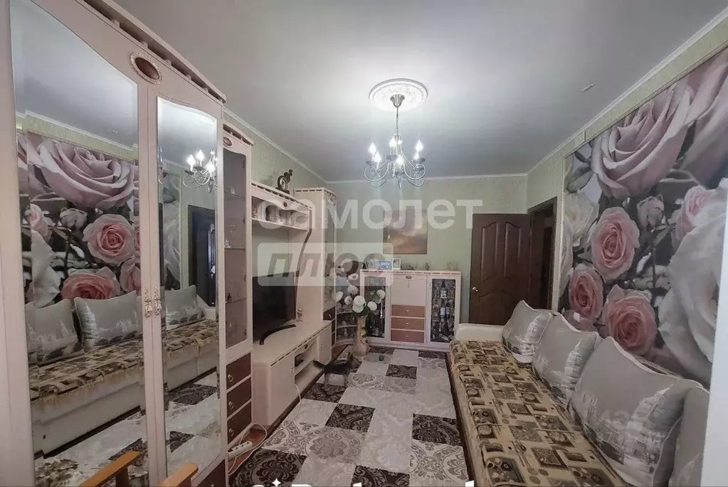 2-к кв. Курская область, Курск просп. Вячеслава Клыкова, 85 (56.4 м) - Фото 0