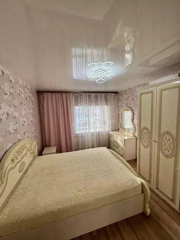 Квартира, 3 комнаты, 60 м - Фото 0
