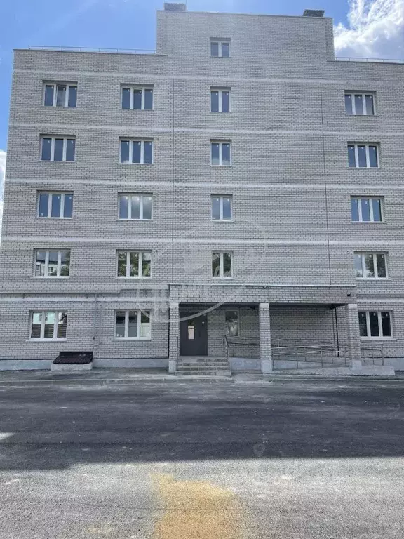 2-к кв. Калужская область, Калуга ул. Белинского, 13 (64.93 м) - Фото 0