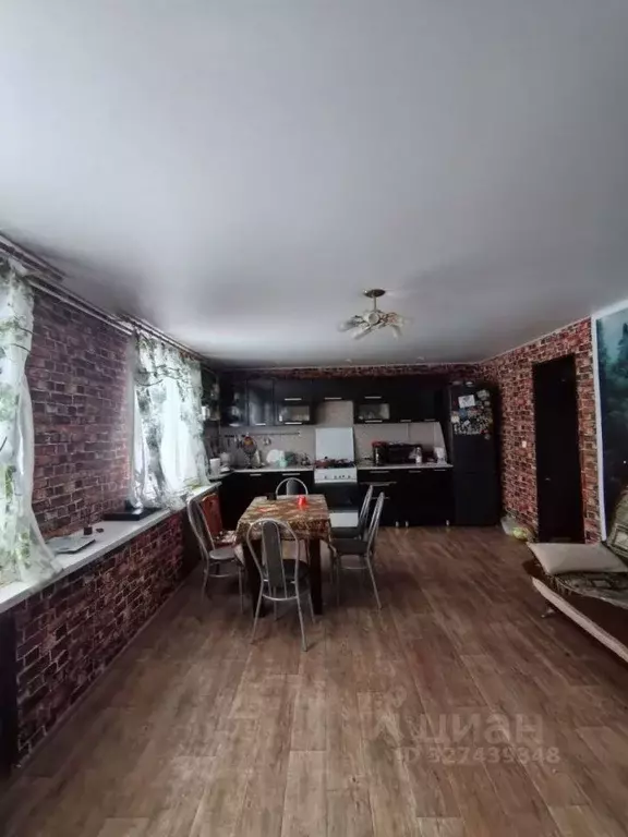 Дом в Башкортостан, Чишминский поссовет, Чишмы рп ул. ... - Фото 2