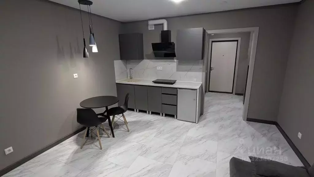 Студия Оренбургская область, Оренбург ул. Юркина, 10 (26.0 м) - Фото 2