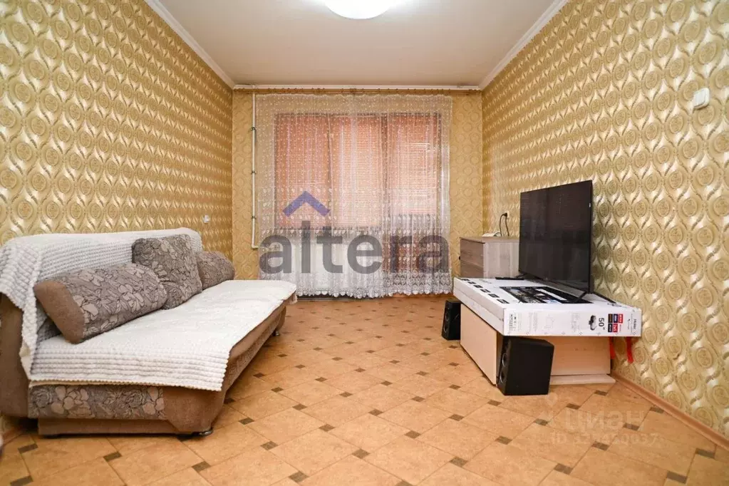 1-к кв. Татарстан, Казань ул. Адоратского, 10 (33.2 м) - Фото 1