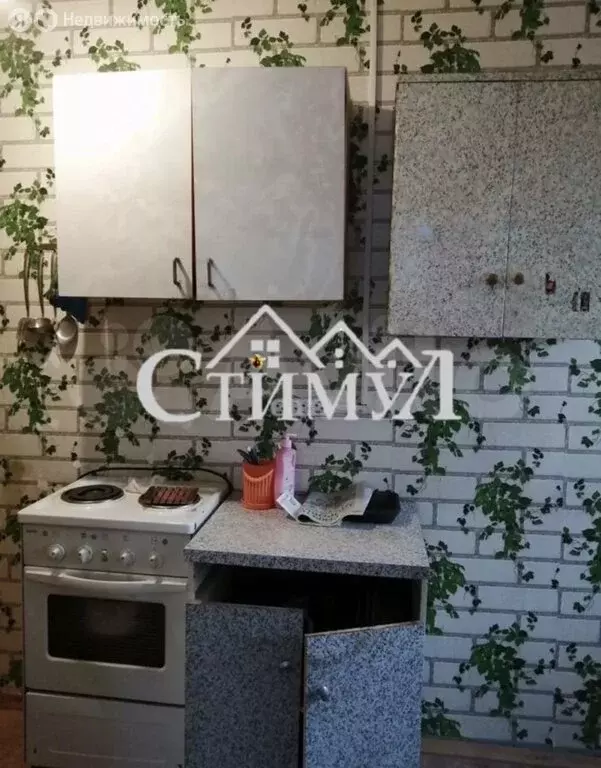 1к в 10-комнатной квартире (13 м) - Фото 0