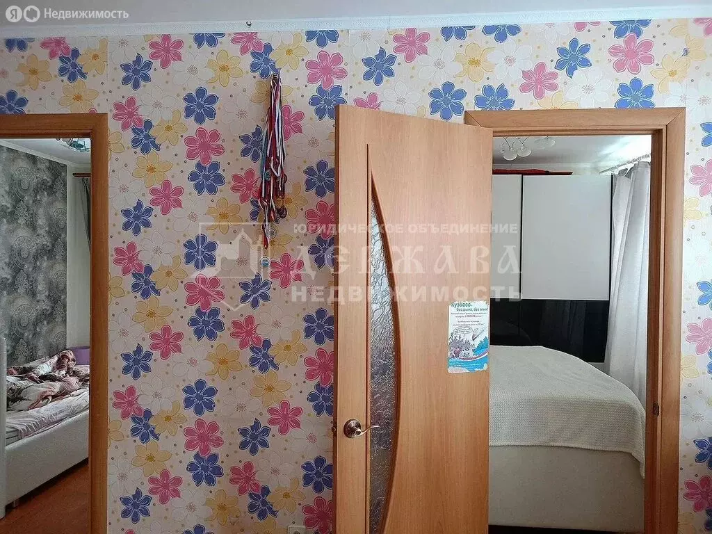 4-комнатная квартира: Топки, микрорайон Красная Горка, 12 (62 м) - Фото 2