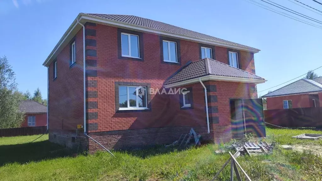Дом в Московская область, Луховицы ул. Нежинская, 8 (315 м) - Фото 1