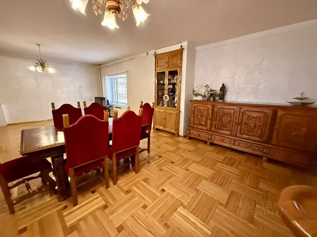 Дом в Ростовская область, Ростов-на-Дону ул. Гризодубовой (288 м) - Фото 1