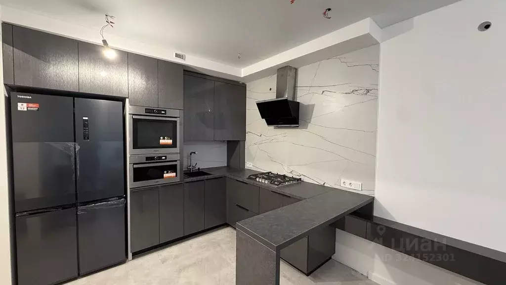 2-к кв. Калининградская область, Калининград Артиллерийская ул. (62.3 ... - Фото 1