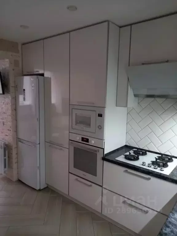1-к кв. Нижегородская область, с. Дивеево ул. Симанина, 6 (40.0 м) - Фото 0