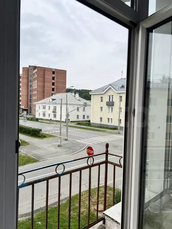 2-к. квартира, 50 м, 2/4 эт. - Фото 0
