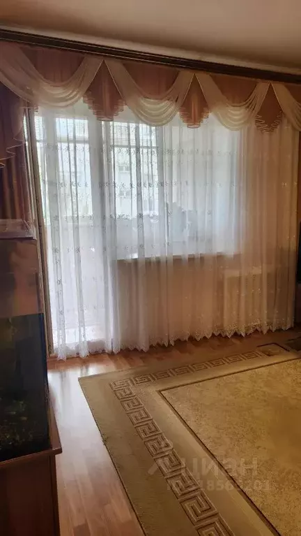 2-к кв. Брянская область, Брянск ул. Медведева, 9 (77.0 м) - Фото 1