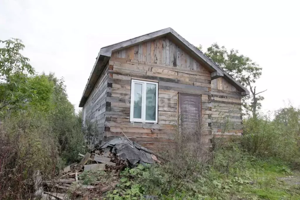 Дом в Сахалинская область, Южно-Сахалинск ул. Некрасова, 70 (2020 м) - Фото 1