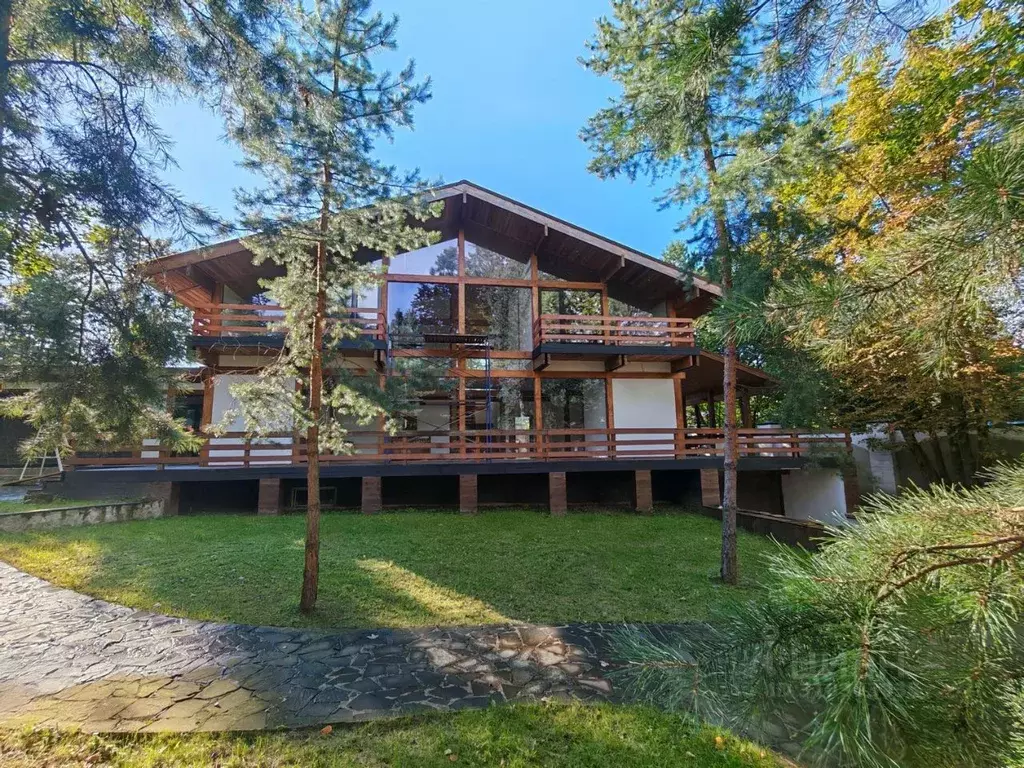 Дом в Московская область, Одинцовский городской округ, с. Знаменское  ... - Фото 2