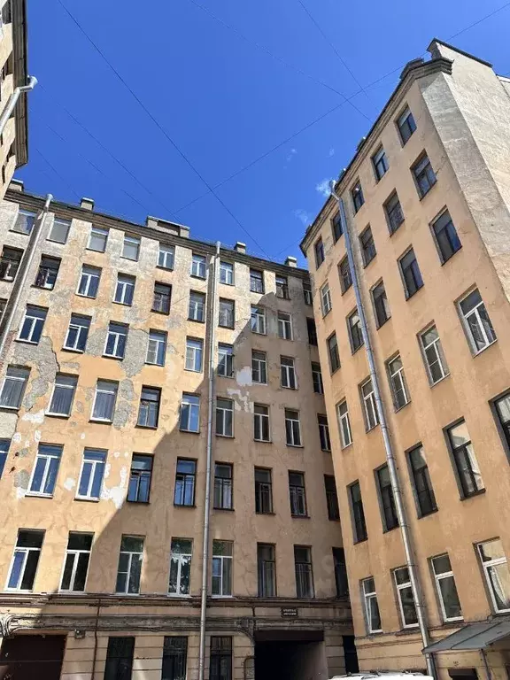 Комната Санкт-Петербург 10-я Васильевского острова линия, 45 (18.0 м) - Фото 1